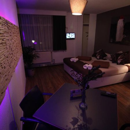 Het Wapen Van Pernis Hostel Kültér fotó